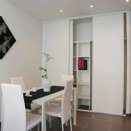 Imperazur Five Stars House Ницца