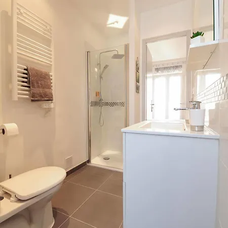 Imperazur Five Stars House Nice