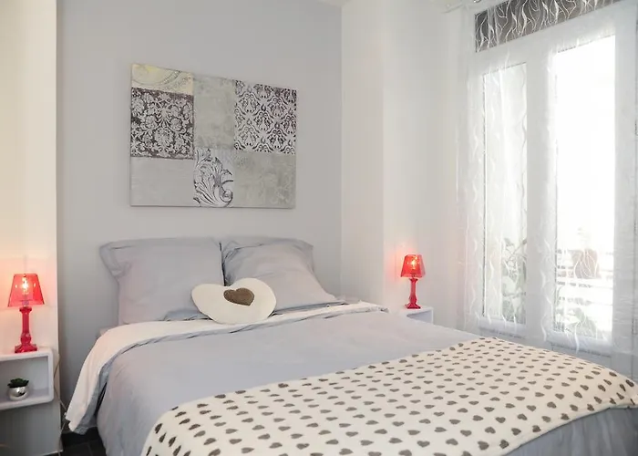 Imperazur Five Stars House نيس