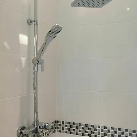 Imperazur Five Stars House 니스